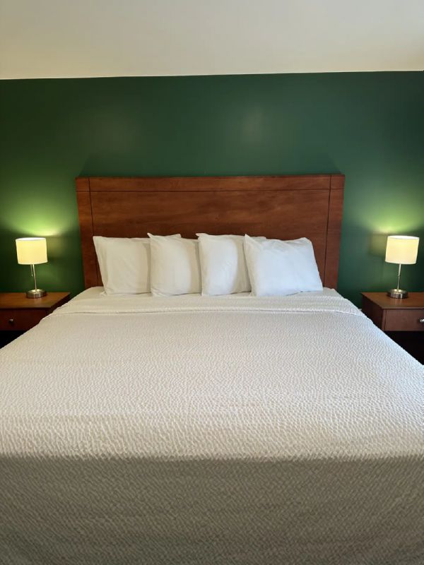 10% Off a King Motel Room